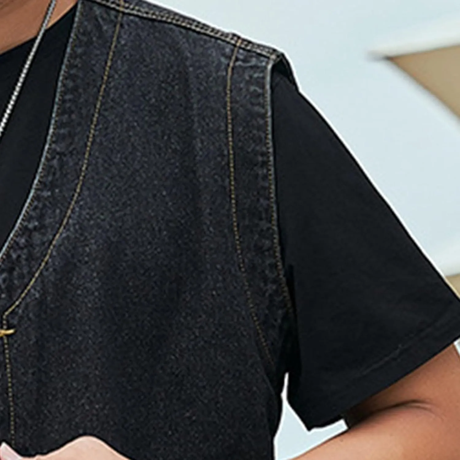 Men's Casual Oversized Denim Vest Double Pocket Sleeveless Jean Men Jacket Big & Tall Outdoor Work Vests